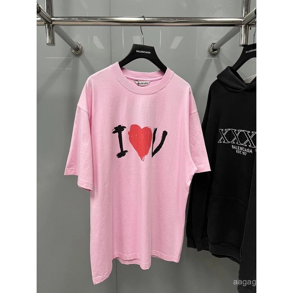 B * เสื้อยืดแขนสั้น alenciaga Love Heart IOU