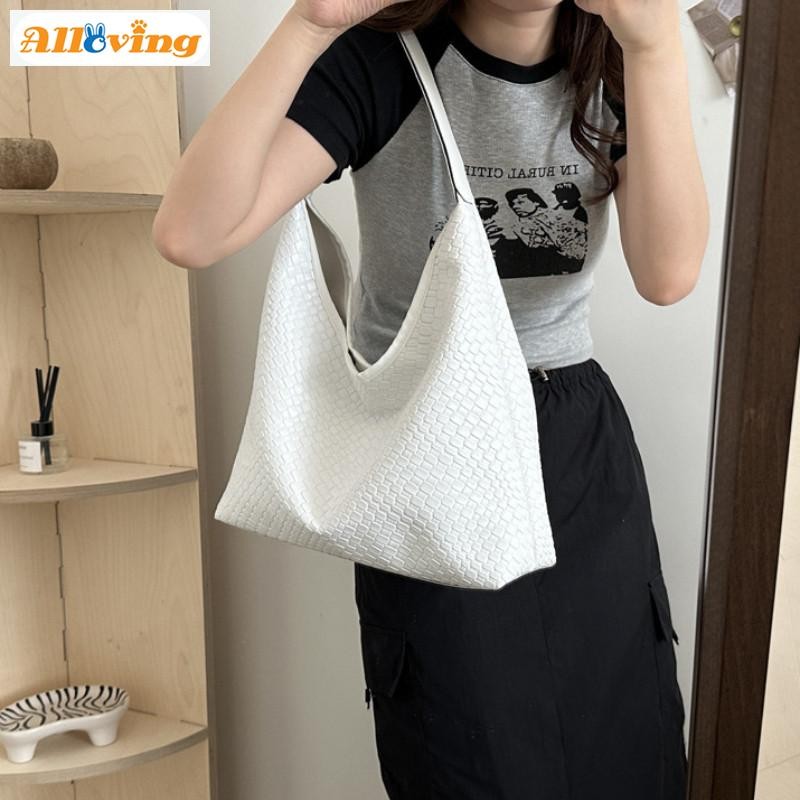 กระเป๋าสะพายย้อนยุค Phoenix Feather ความจุขนาดใหญ่