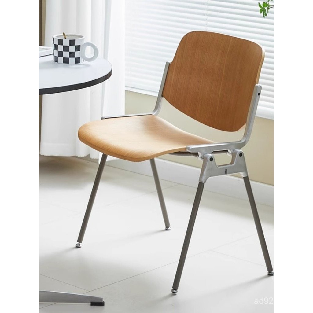 Cafe Caster ไม้เนื้อแข็งยุคกลาง Flannel Negotiation เก้าอี้เหล็กเก้าอี้รับประทานอาหาร Designer เก้าอ