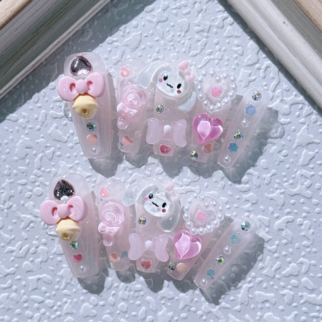 HANDMADEArtificial Nail Y2K Hello Kitty Cinnamoroll Bear Phototherapy Nails เล็บปลอมเล็บนํากลับมาใช้