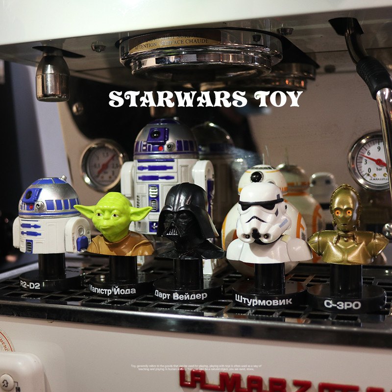 ส่งออกไปยังสหรัฐอเมริกา Star Wars Black Warrior ทหารสีขาว Yoda R2D2 รูปตุ๊กตาเครื่องประดับของเล่น