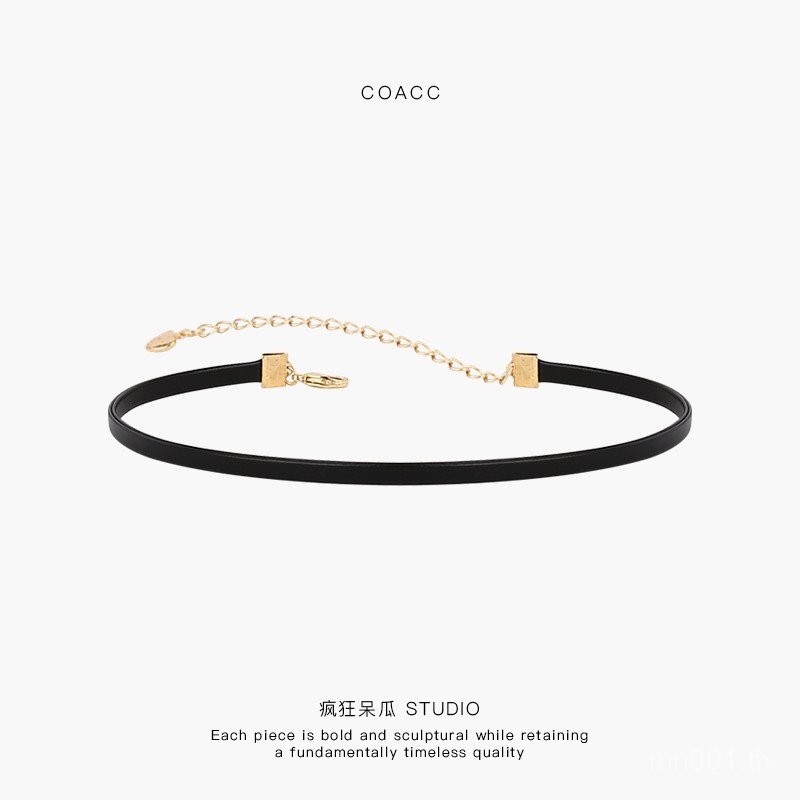 สร้อยคอกึ่งแหวนดีไซน์เฉพาะตัว สร้อยคอนวมหนังสีดำพร้อมดีไซน์โดนัทสีน้ำตาล COACC 7MNN