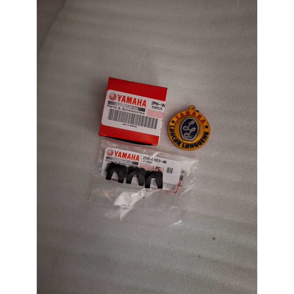 ชุดสไลด์ / ฝาครอบลูกกลิ้งลูกกลิ้ง HOUSING YAMAHA MIO M3 ORIGINAL YGP 2PH-WB032-00