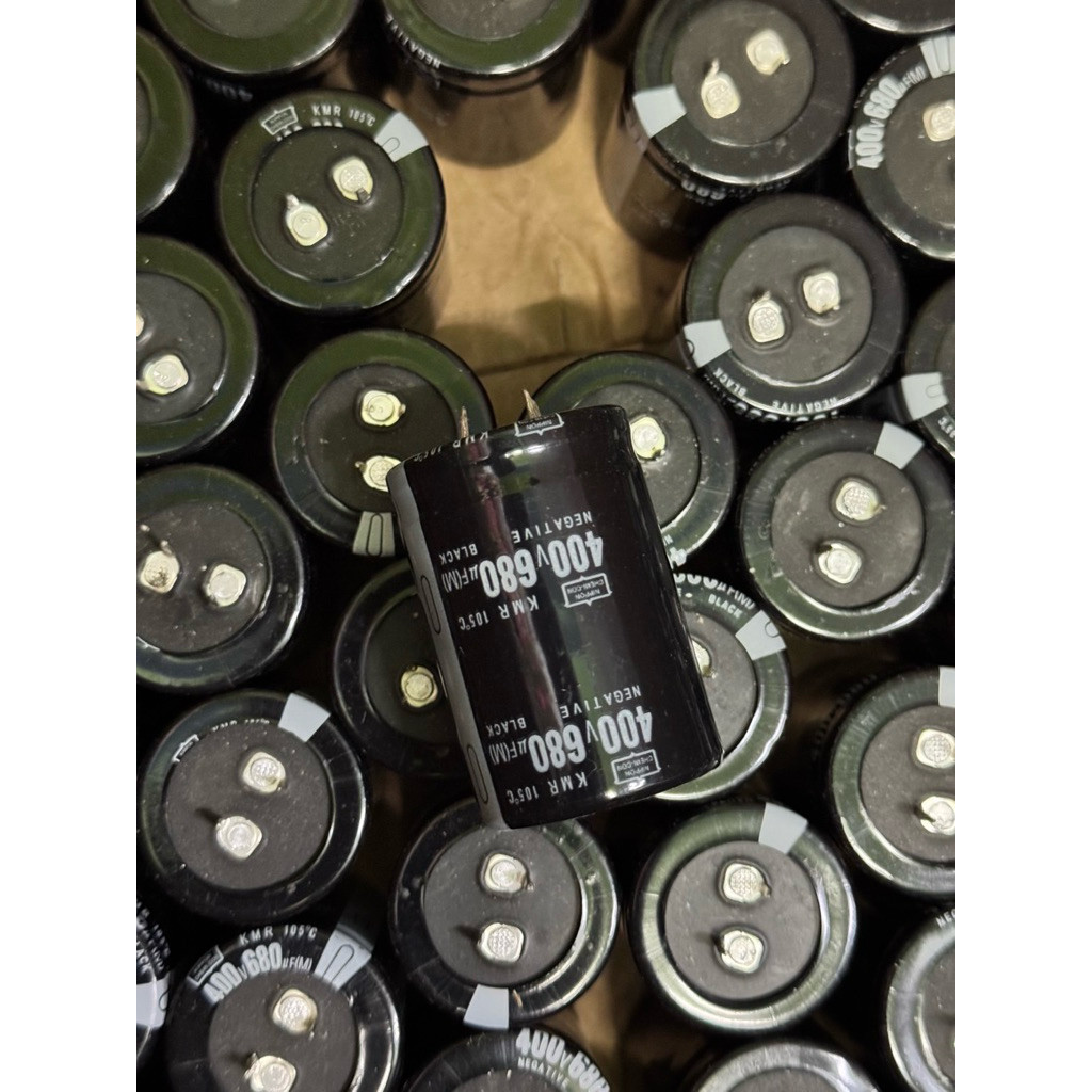 ทนทาน 1ชิ้น680UF 400V 680MFD 400WV ตัวเก็บประจุอลูมิเนียมอิเล็กโทรไลติก  680mf400v เรเดียล400v680uf 