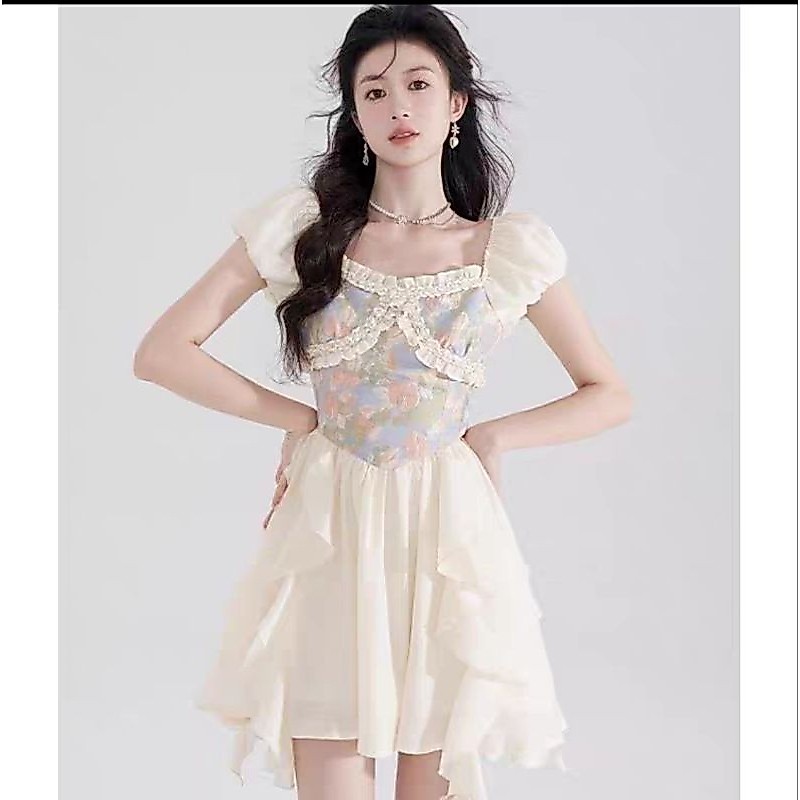 เดรสสั้นคอเหลี่ยมผ้าชีฟองจีบ เอวเข้ารูป ดีไซน์ใหม่ในช่วงฤดูร้อน แนวคุณหนู นำเข้าสไตล์เกาหลี