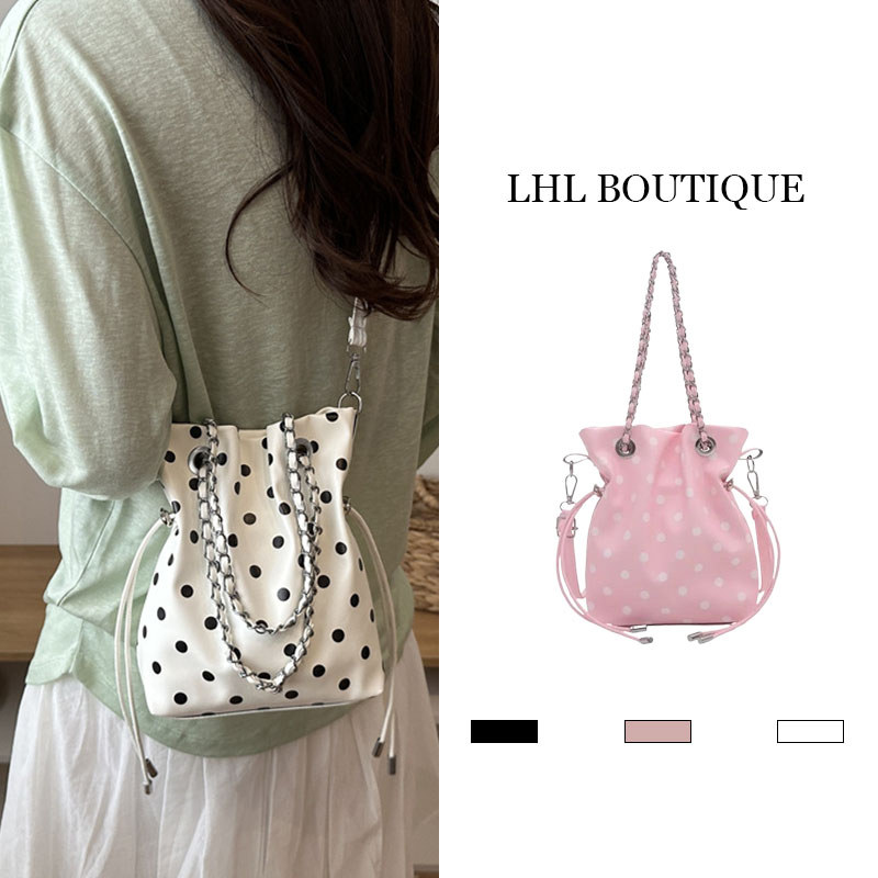 LHL BOUTIQUE กระเป๋าถังผู้หญิงใหม่แฟชั่นลูกฟูกจุดคลื่นกระเป๋าสะพายข้างไหล่เดียว