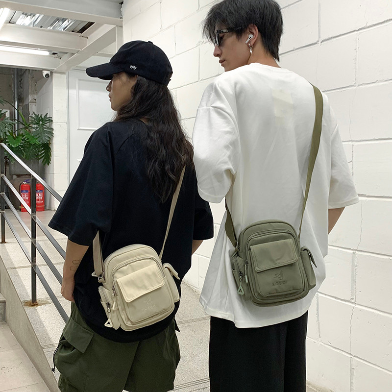 กระเป๋าสะพายหลายชั้น ความจุขนาดใหญ่ สไตล์สำหรับคู่รัก เหมาะสำหรับกีฬาและการแข่งขัน