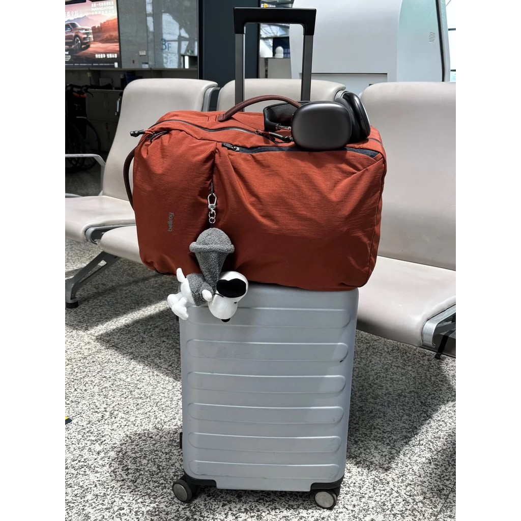 กระเป๋าเป้สะพายหลัง 30L สำหรับแล็ปท็อป 16 นิ้ว ออกแบบมาเพื่อการเดินทางและใช้งานประจำวัน