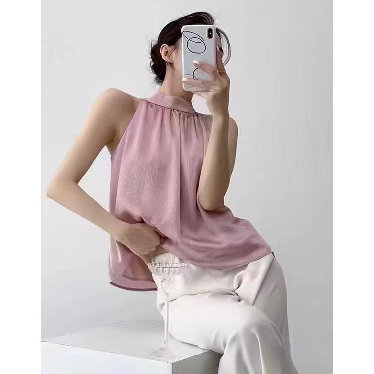 เสื้อแขนกุดผู้หญิง ดีไซน์สวย เหมาะสำหรับสวมใส่ข้างนอก ทรงไหล่เปิดแบบฝรั่งเศส ผลิตจากแบรนด์ Jockey