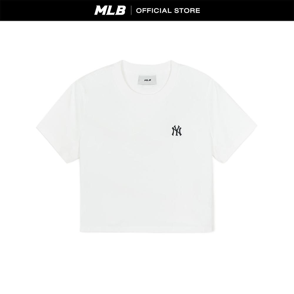 MLB เสื้อยืด ผู้หญิง Women'S Basic Small Logo Slim Crop T-Shirts รุ่น 3FTSB6253 50WHS สีขาวออฟไวท์