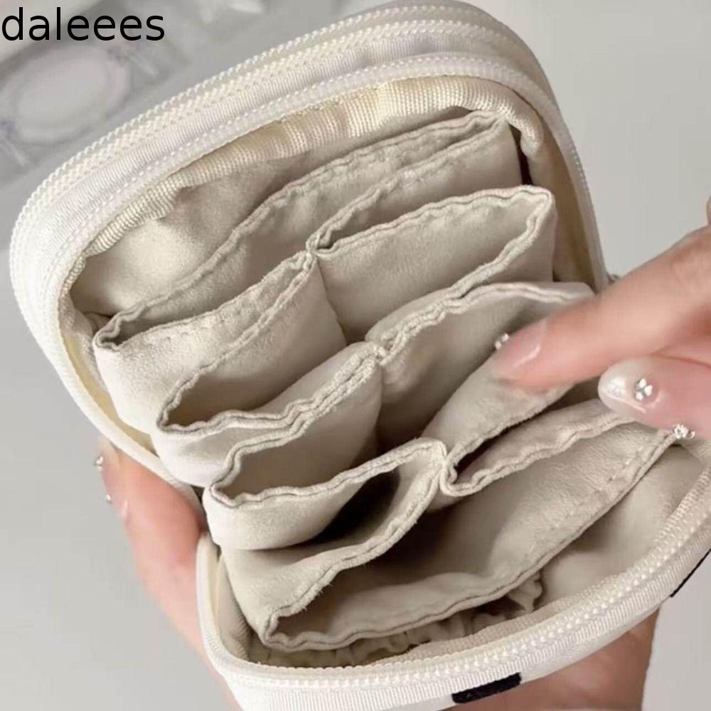 DALEEES กระเป๋าเก็บเครื่องประดับ, Multi-pocket Black Dot Pattern Travel Bracelet Organizer, Butterfly เย็บปักถักร้อยสะดวกมัลติฟังก์ชั่น่ารักสร้อยคอกระเป๋าเครื่องประดับองค์กร