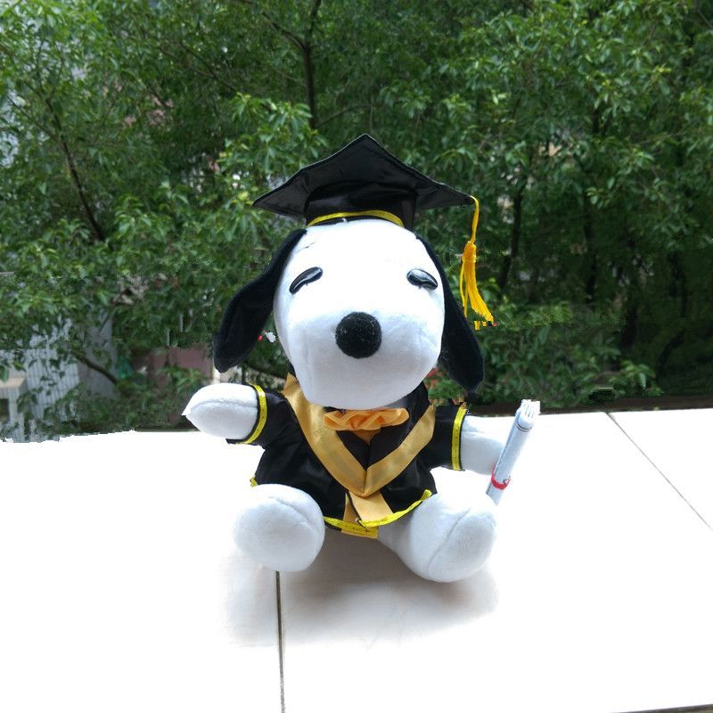 น่ารัก Snoopy Snoopy Snoopy ตุ๊กตารับปริญญา ของเล่นตุ๊กตา หมวกหมอ ชุดปริญญาตรี Ragdoll