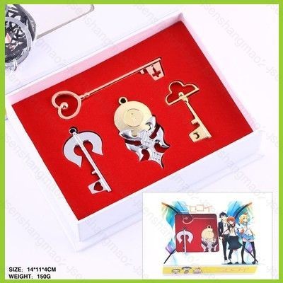 PS2 อะนิเมะญี่ปุ่น Nisekoi: สร้อยคอสําหรับ Raku, Chitoge, Onodera และ Marika ชุดพวงกุญแจคอสเพลย์ Pro