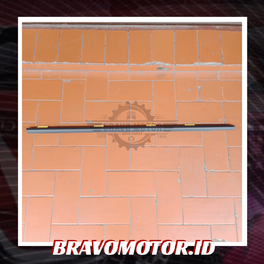 RMX 72410S9E ตะเข็บหน้าขวา CRV RD5 CRV RD4