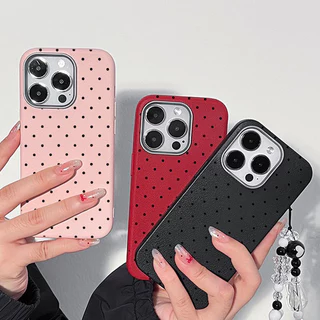 เคสไอโฟน 11แฟชั่นลายจุดสีดำลายจุดหนังพื้นผิวนุ่ม สำหรับ IPhone 11 17 16 15 13 14 12 Pro Max 16 7 8 15 Plus SEปีใหม่ 2026