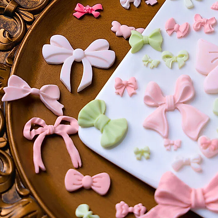 Bow Tie Bowknot ซิลิโคน Fudge แม่พิมพ์เค้กตกแต่งเครื่องมือช็อกโกแลต Fondant แม่พิมพ์ UV เรซิ่นอุปกรณ์เสริม Mould