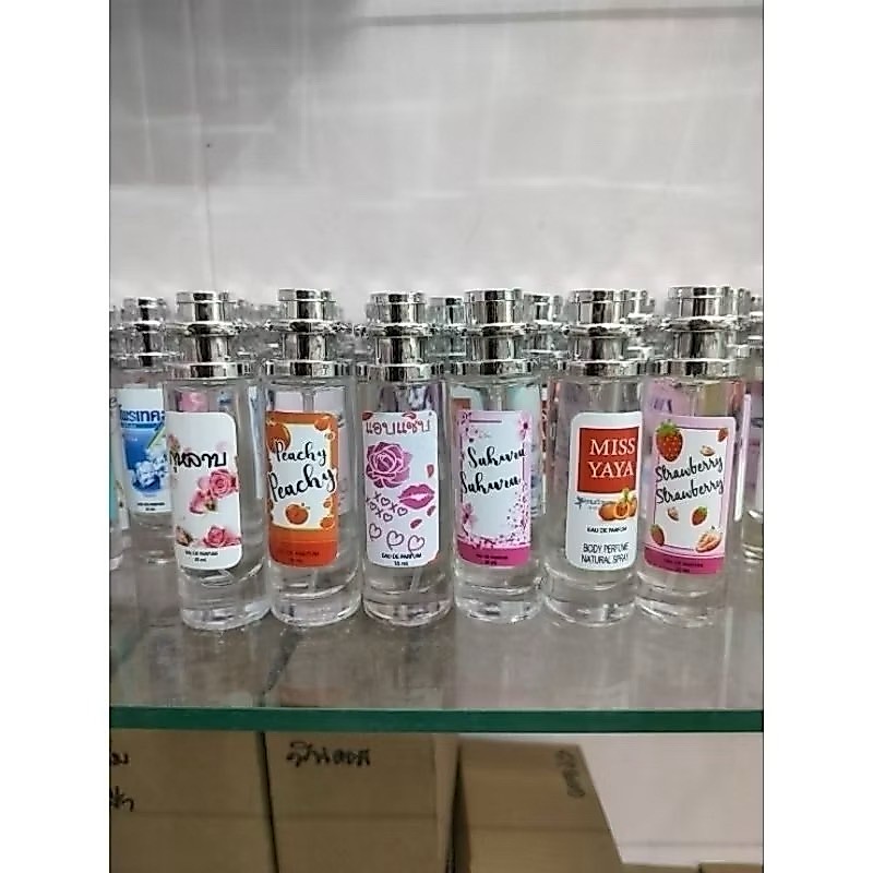 น้ำหอมแฟชั่น fantasyสเปรย์ 35ml สิ้นค้าพร้อมส่งค่ะ