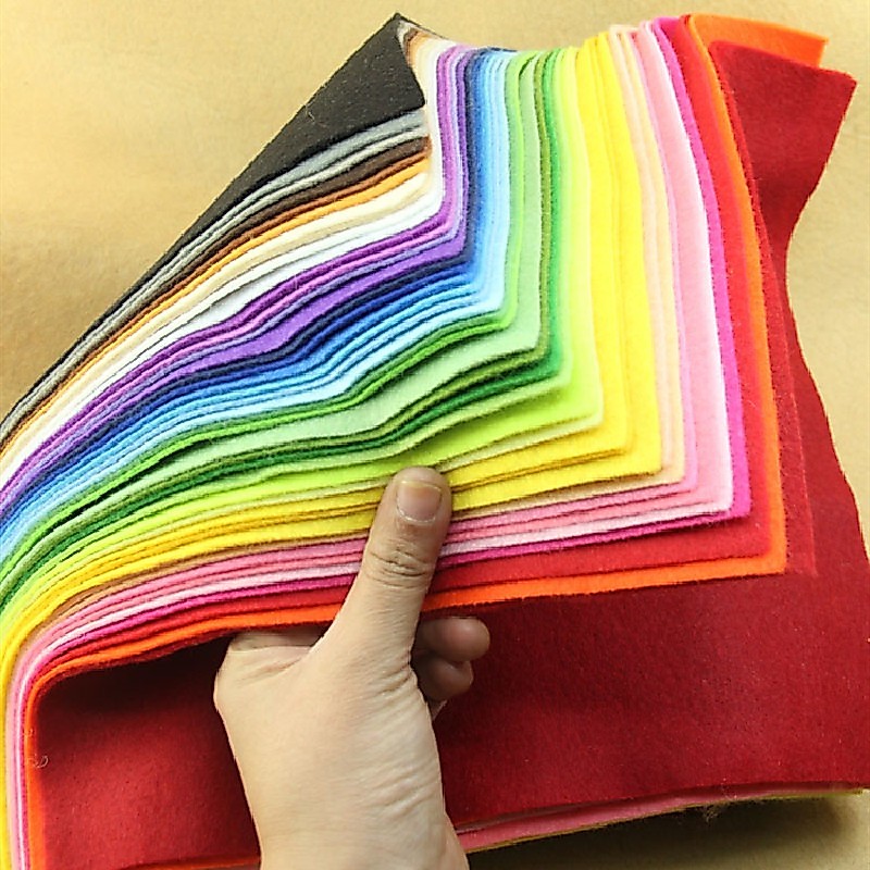 ผ้าสักหลาดผ้าไม่ทอนุ่มปุย งานมือ วัสดุ DIY 1.4 มม. หนา 40 สี/ล็อต