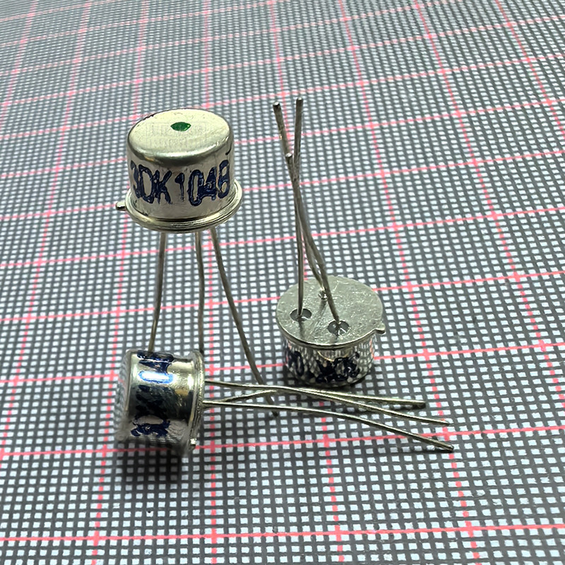 B4/TO-39 3DK104A 3DK104B 3DK104C 3DK104D EFG ทรานซิสเตอร์ Triode