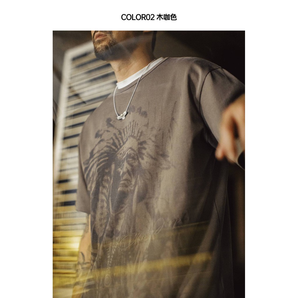 ชุดทํางานย้อนยุค เสื้อยืดพิมพ์ลายอเมริกันที่ทําจากผ้าฝ้ายแท้สีน้ําตาลหนักอินเดียวินเทจแขนสั้นผู้ชายฤดูร้อน ราคา ถูกที่สุด ดีลบีเคเค แกลเลอรีภาพที่ 3