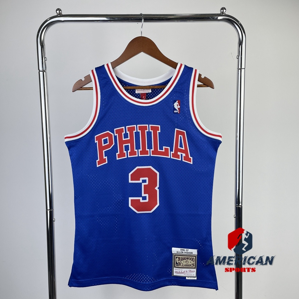 เสื้อคลีniks NBA Philadelphia 76ers Allen Iverson สีฟ้า Mitchell & Ness ยุค 1996-97