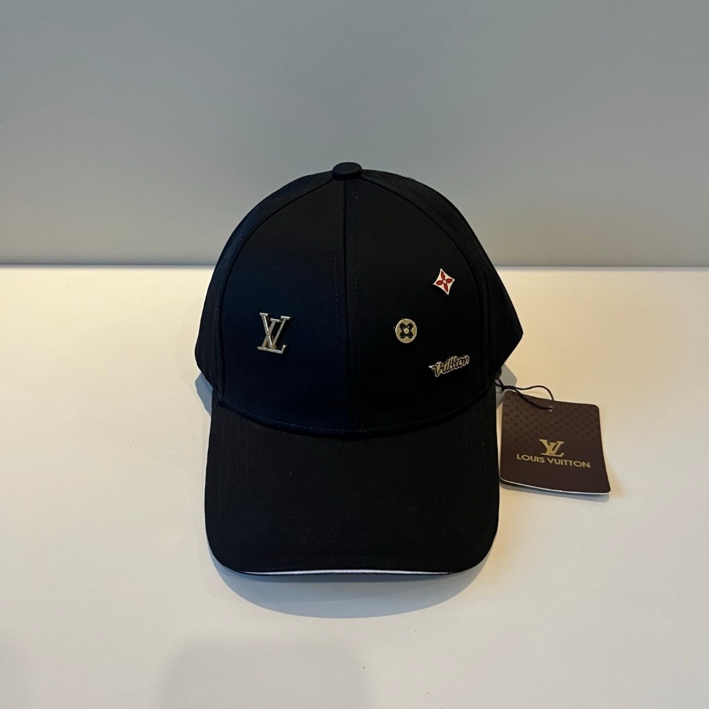 LV หมวกเบสบอลสีดําสีขาวเรียบง่ายหมวกลําลองผู้ชายผู้หญิง CP