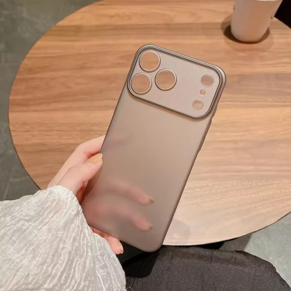 JLK เคสบางเฉียบระบายอากาศ ผิวนุ่มสัมผัสดี กันตกเต็มรุ่น ไม่ร้อนมือ สำหรับ iPhone 17 Air/17 Pro/17/16/15 Pro Max