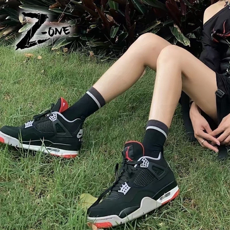 Unisex Air Jordan 4 AJ4 Retro "Bred" พร้อมกล่อง