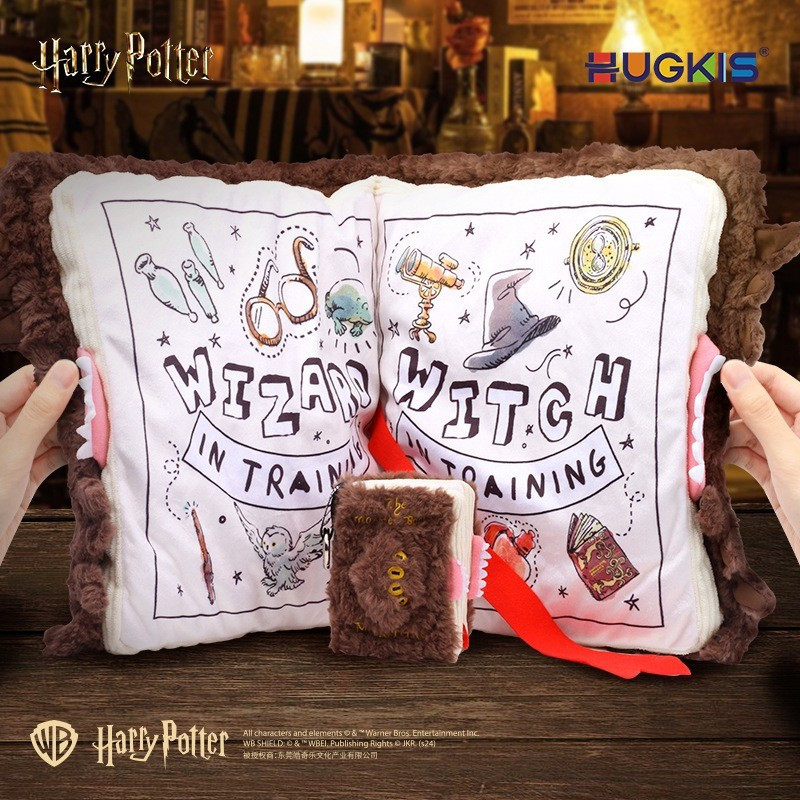 อุปกรณ์ต่อพ่วง Yokai Book Pillow แบบพลิกได้ พร้อมของขวัญจี้ตุ๊กตา