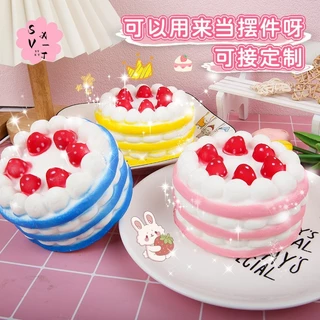 ของเล่นหยิกเค้กสตรอเบอร์รี่ขนาดใหญ่-จําลองมูสช้า สะท้อนกลับ อาหารรุ่นสําหรับความเครียดบรรเทา