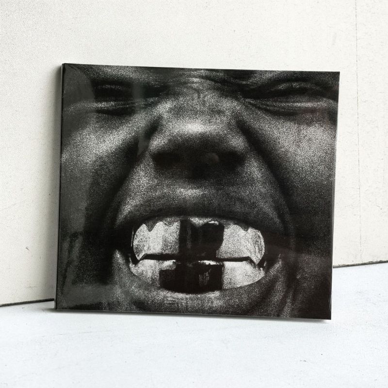 พร้อมส่ง Kanye อัลบั้มใหม่ YE (Kanye West) BULLY Kanye West Music CD/Beads 6.21/