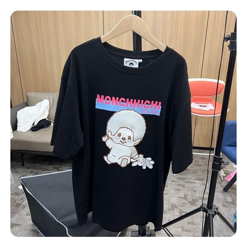 ผ้าฝ้าย 100% MONCHHICHI เสื้อยืดแขนสั้นสีชมพู Fun รูปที่ 2
