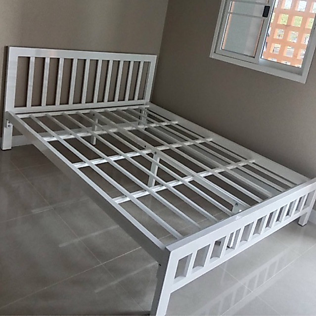 ส่งฟรีกทมและใกล้เคียง เตียงเหล็กกล่อง ขา3นิ้วx 1.5นิ้ว เหล็กหนา1.2 มิล แข็งแรง มี3สี และ3ขนาด พร้อมส่ง รุ่นHi-So