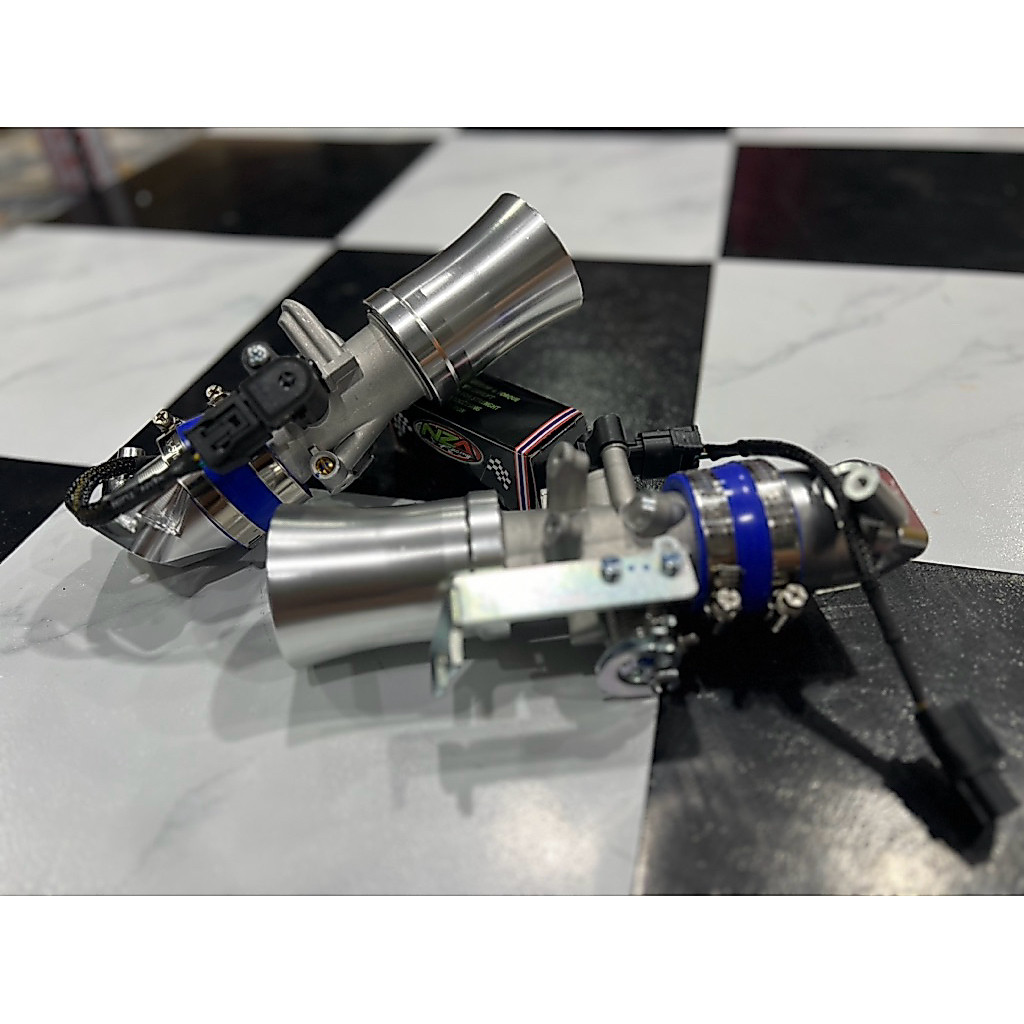 ยอดฮิตโปรโมชั่น ชุดเรือนCBR S4 ปาก32มิลตรงรุ่น Lead125 Gioron125 click160 ครบชุดตามรูป พร้อมปากแตรยาวดูดสดทรงตั้งใต้เบาะ