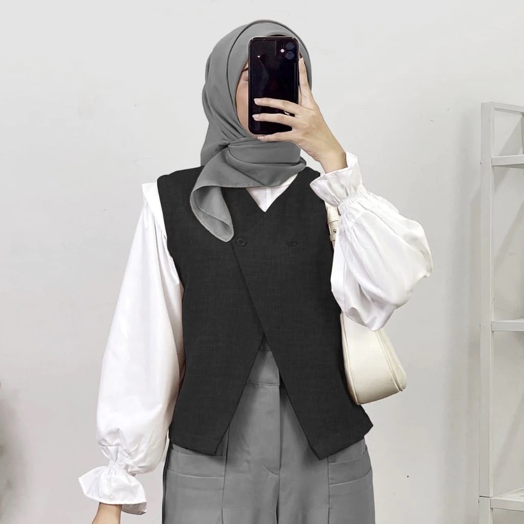 ALLAVA VEST ผู้หญิง VEST