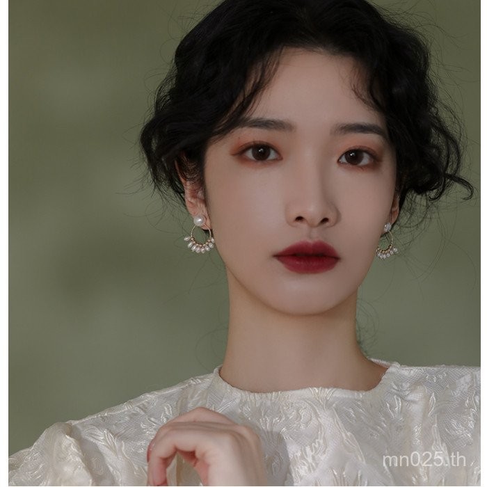 Amao Pearl Ear Clip ขนาดสำหรับคนท้องถิ่น ทำจากวัสดุเคลือบด้วยทองคำ 14K แบบไม่เจ็บและไม่จำเป็นต้องเจี