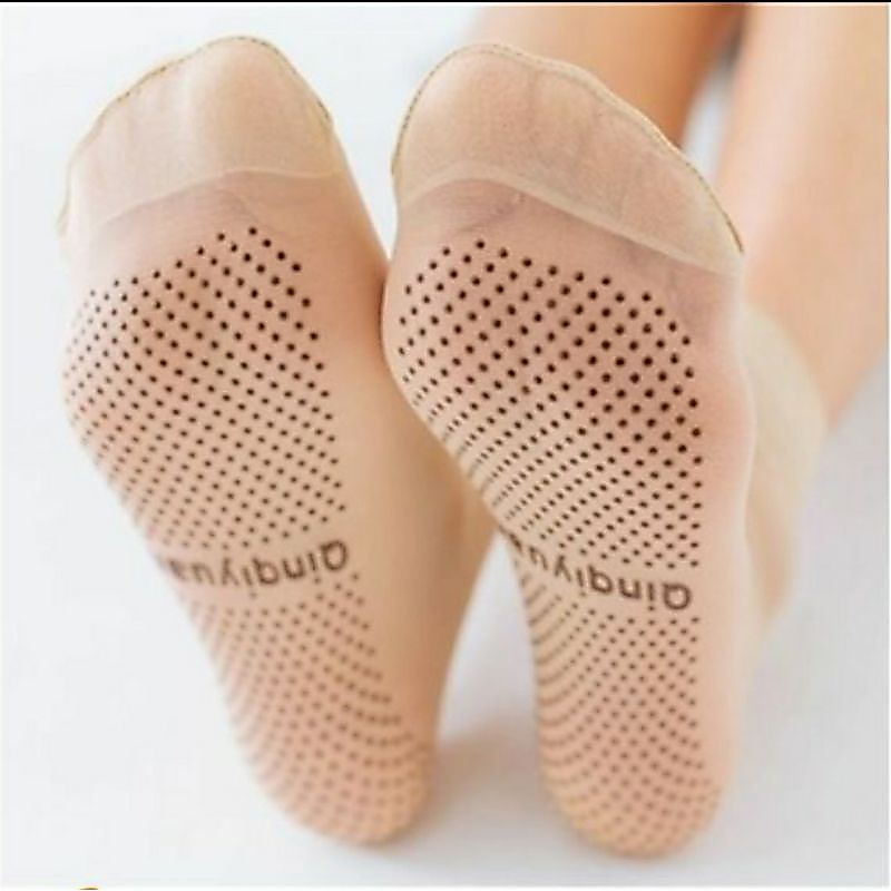 ถุงน่อง ชนิดบาง แบบกันลื่นและไม่กันลื่น ใส่สบาย