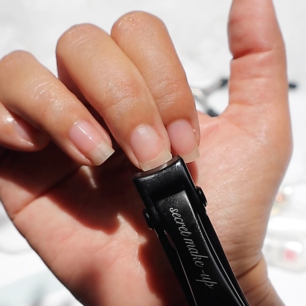กรรไกรตัดเล็บ Secret Make-Up (MT-02)