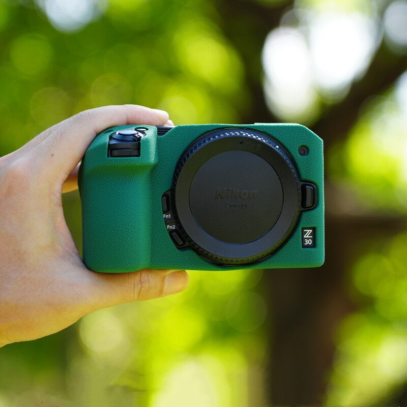 เหมาะสําหรับกระเป๋ากล้อง Nikon z50ii Nikon Z6III เคสซิลิโคน z30 เคสป้องกัน zf Matte Case Z5 รุ่นที่ส