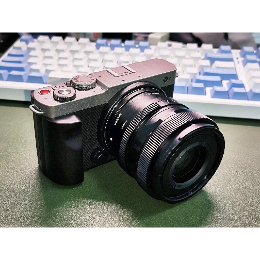 ประหยัดสุดๆ * เหมาะสําหรับ Panasonic s9 ที่จับไม้เนื้อแข็ง Panasonic Handle Camera Handle s9 Handle