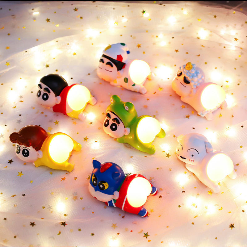 สินค้าใหม่ พร้อมส่ง Crayon Shin-Chan Shin-Chan Shin-Chan Ass Light Decompression q-Bomb Mystery Box 