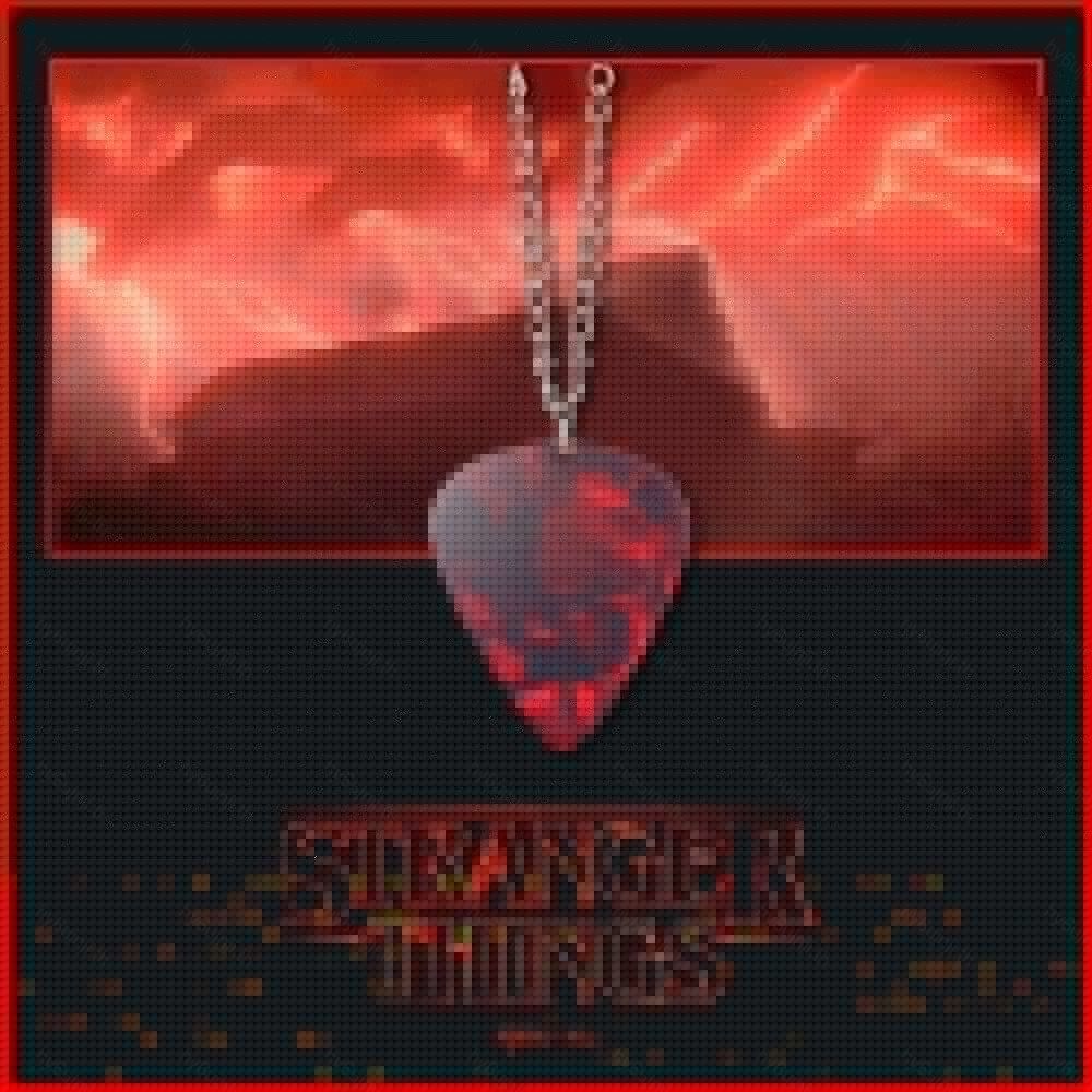 Stranger Things Season 4 Eddie Munson Guitar pick necklace จี้หัวใจสีดําและสีแดง