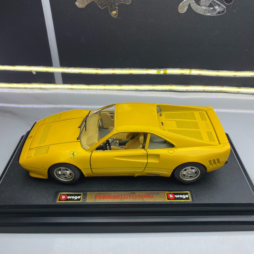 Ferrari GTO 1984 Ferrari Mawang Ferrari ของแท้ที่ได้รับอนุญาตสีเหลือง