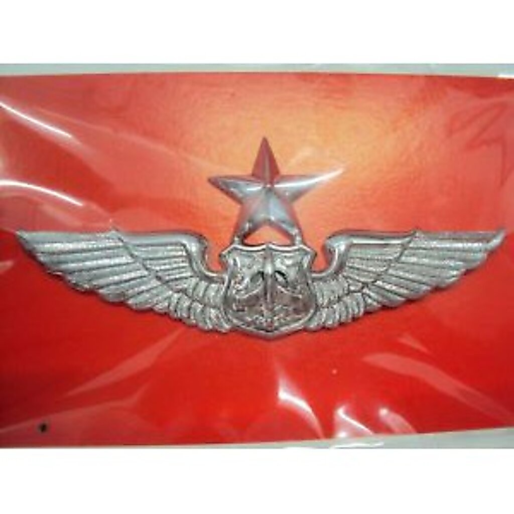 ปีก เครื่องหมายนายช่าง ช่างอากาศ RTAF ทหารอากาศ ของกองทัพอากาศไทย ชั้นที่ 2