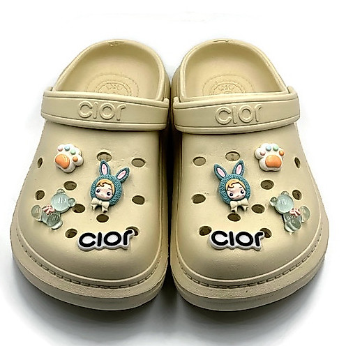 Gpatt : High Plain Clogs With New Jibbitz รองเท้าสวมผู้หญิงหัวโตสีเอิร์ธโทน