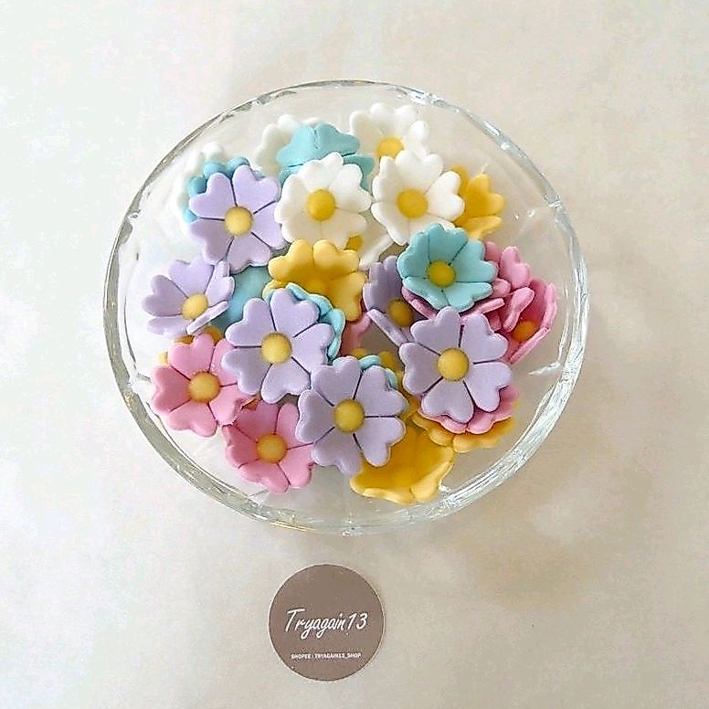 ดอกคอสมอส น้ำตาลแต่งหน้าเค้ก น้ำตาลตกแต่งขนม น้ำตาลกินได้ กัมเพส 2.5x2.5 cm