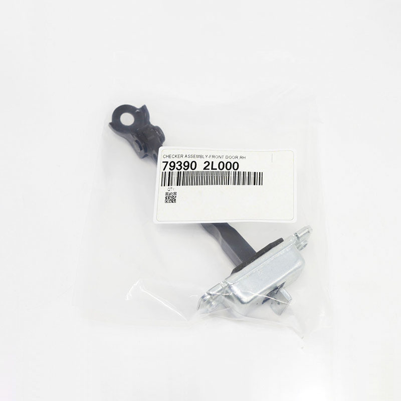 793902L000 เหมาะสําหรับ 2007-2012 Hyundai i30 i30CW กันชนประตูหน้าขวา