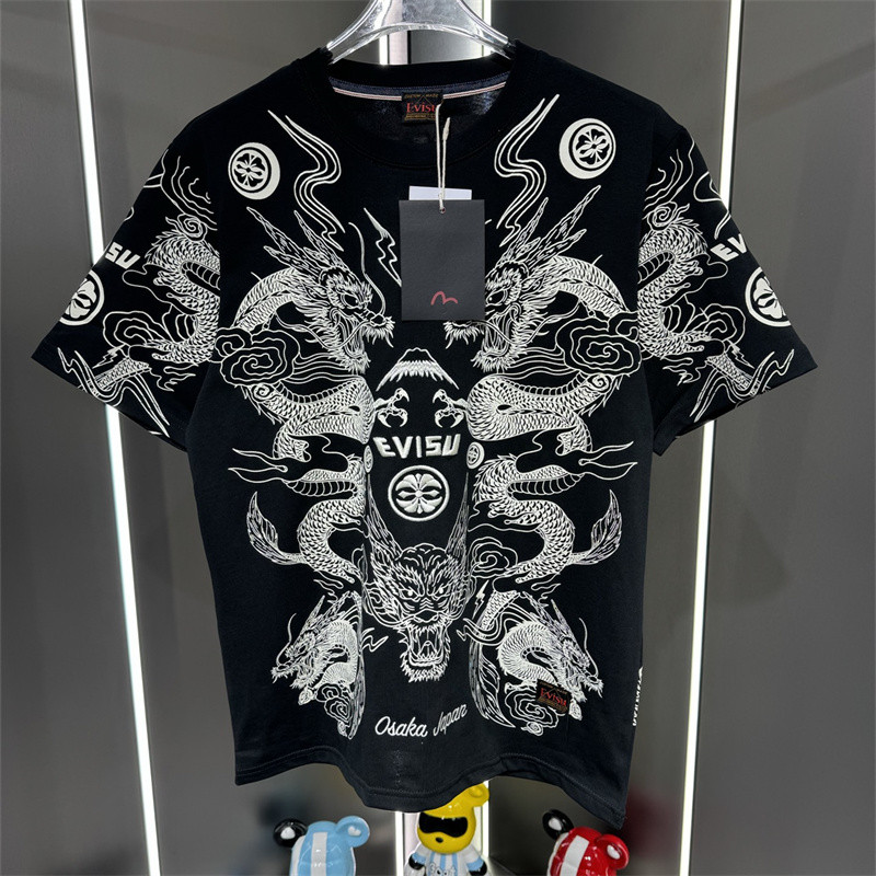 เสื้อยืดผ้าฝ้ายสไตล์แฟชั่นสำหรับทุกวัย กับลายมังกรพิมพ์สวย ทรงหลวมสวมใส่ง่ายในหน้าร้อน
