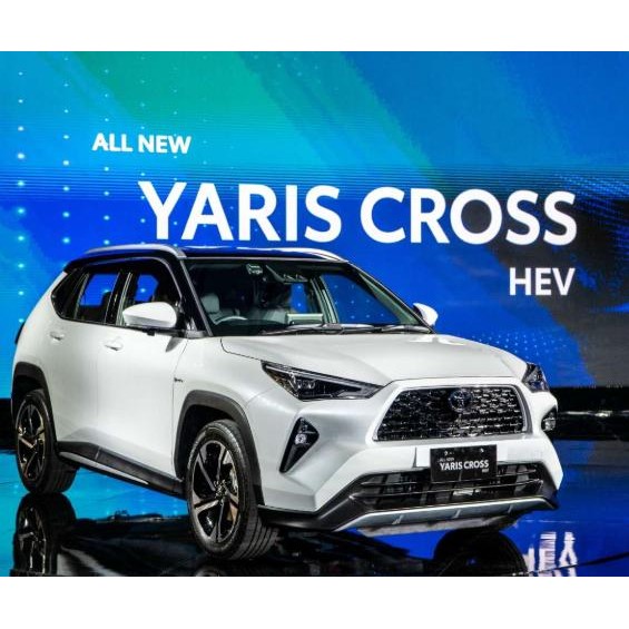 TOYOTA YARIS CROSS HEV  ปี2023-2025พรมรถ พรมกันลื่น พรมในรถยนต์ พรม พรมดักฝุ่น พรมปูพื้น เข้ารูป