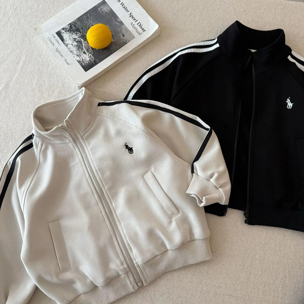 เสื้อยาวเด็กชาย สไตล์เกาหลี ทำจากผ้าฝ้ายแท้ ออกแบบเรียบง่าย ม้าการ์ตูนEmbroidery ทรงหลวม เหมาะสำหรับฤดูใบไม้ผลิและฤดูใบไม้ร่วง - รูปที่ 3